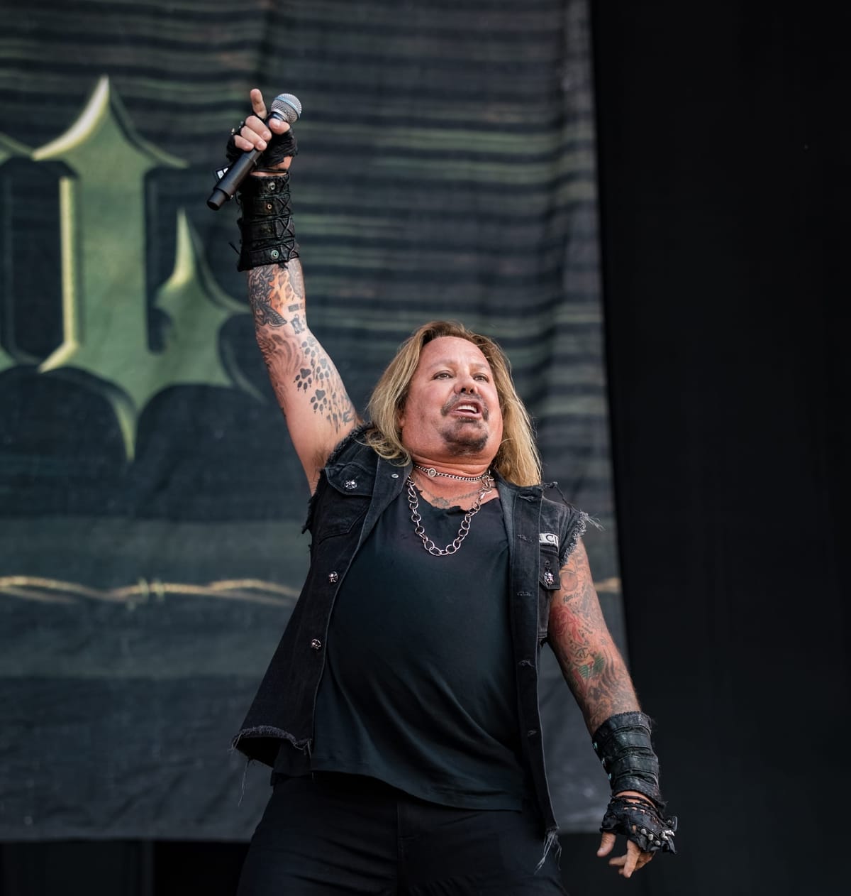Mötley Crüe delay Las Vegas residency as Vince Neil undergoes medical treatment
