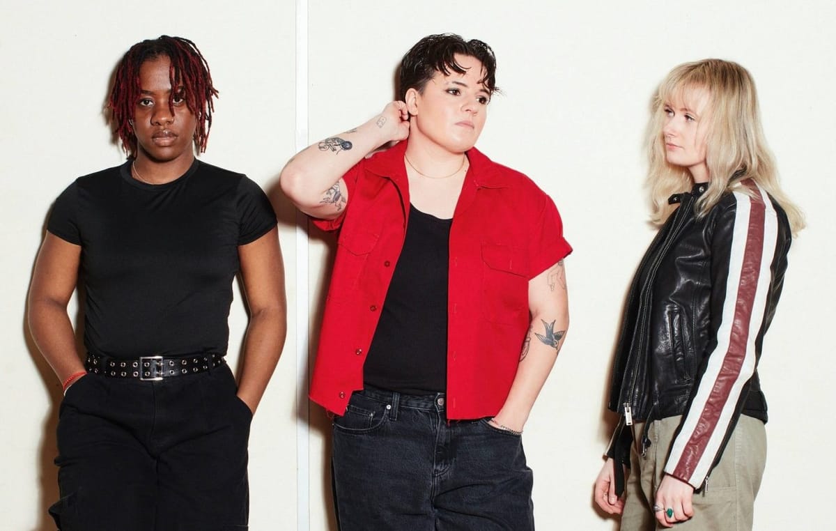 GIRLBAND! pulled over and held at gunpoint by Swiss police