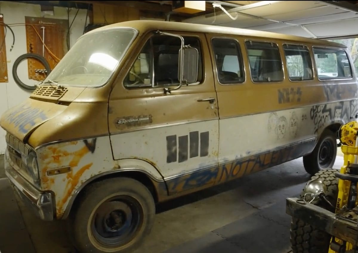 Former Melvins tour van with Kurt Cobain artwork to be destroyed for auction