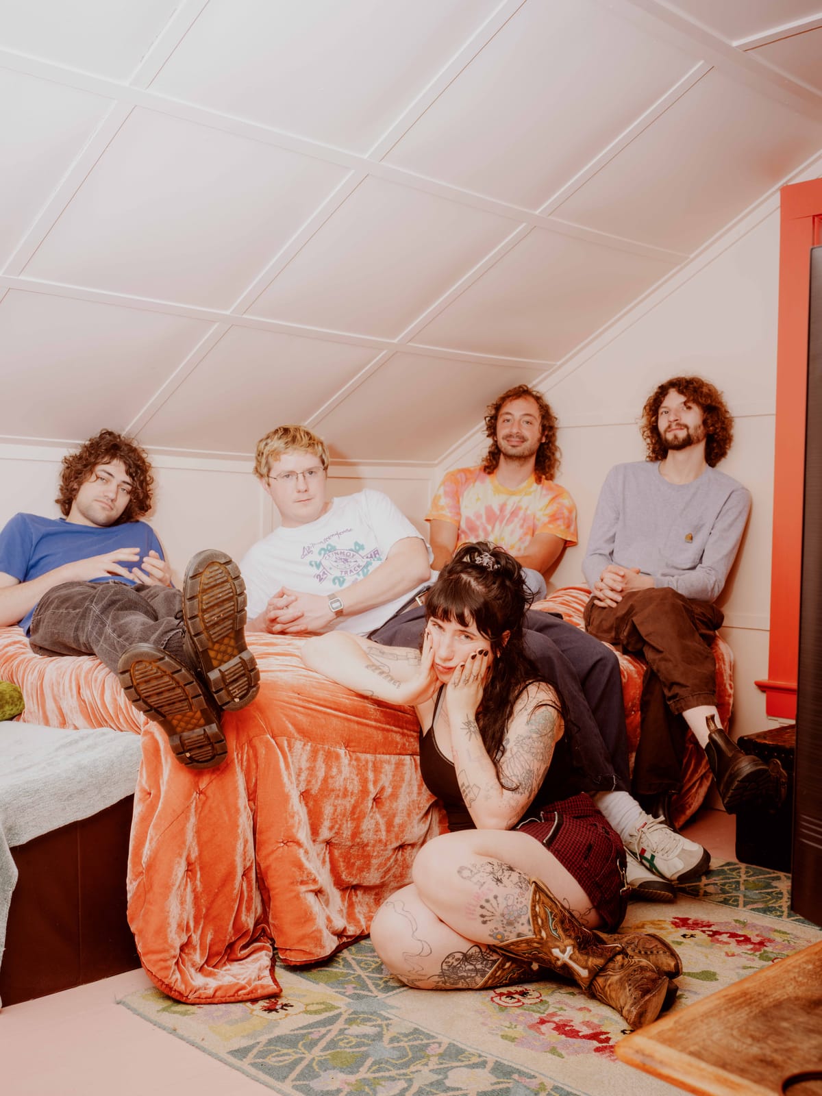 Wednesday release new single "Elderberry Wine"