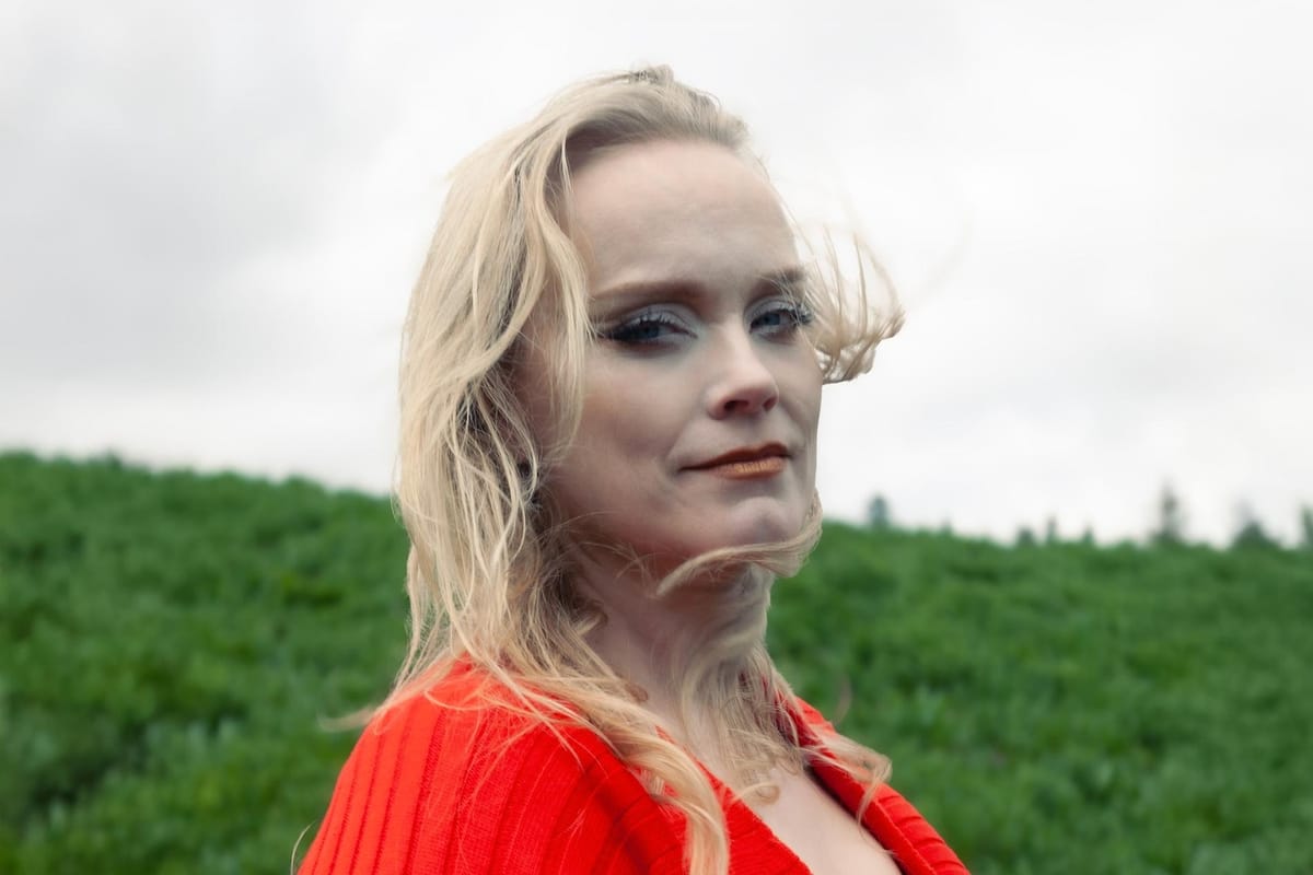 Ane Brun shares new track “Two in This Story” about a friendship that "all turned out to be lies"