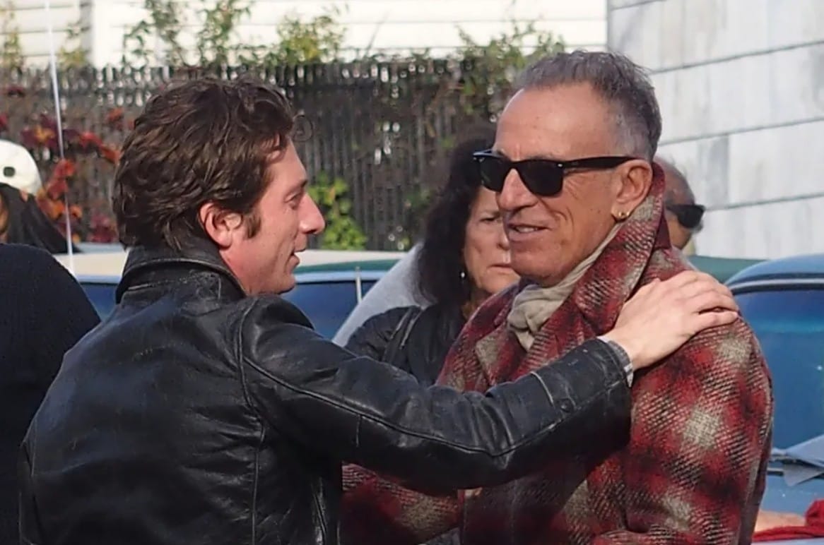 Watch Jeremy Allen White take on Bruce Springsteen in new biopic trailer