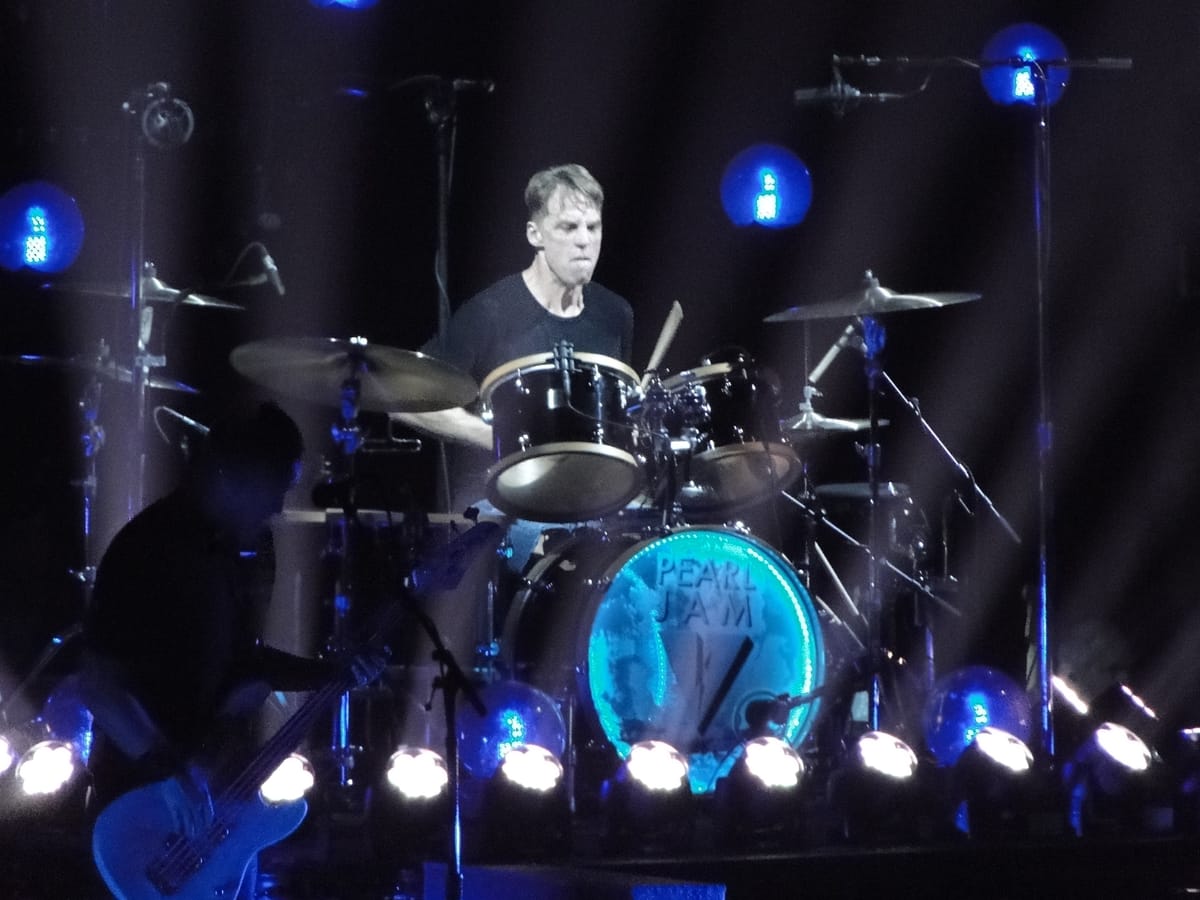 Pearl Jam announce exit of drummer Matt Cameron