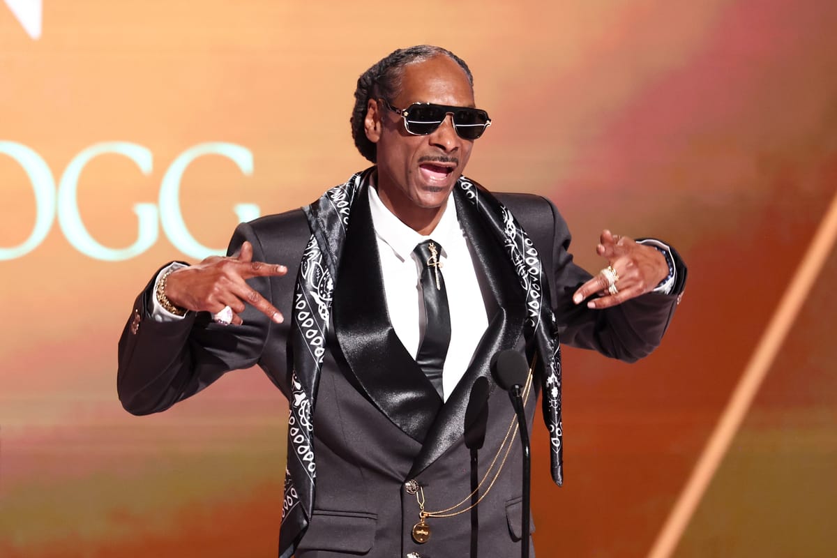 Snoop Dogg apologizes for homophobic 'Lightyear' comments