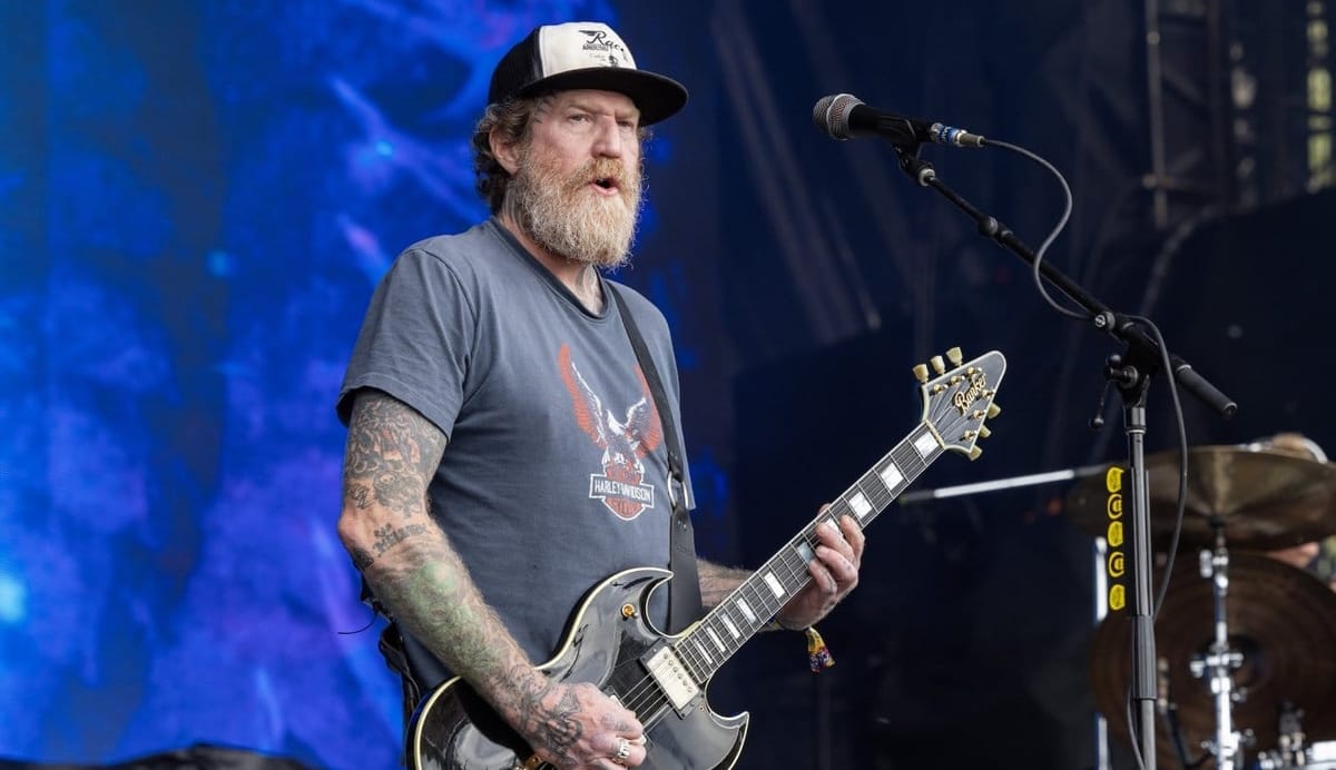 Mastodon founding guitarist Brent Hinds killed in motorcycle accident