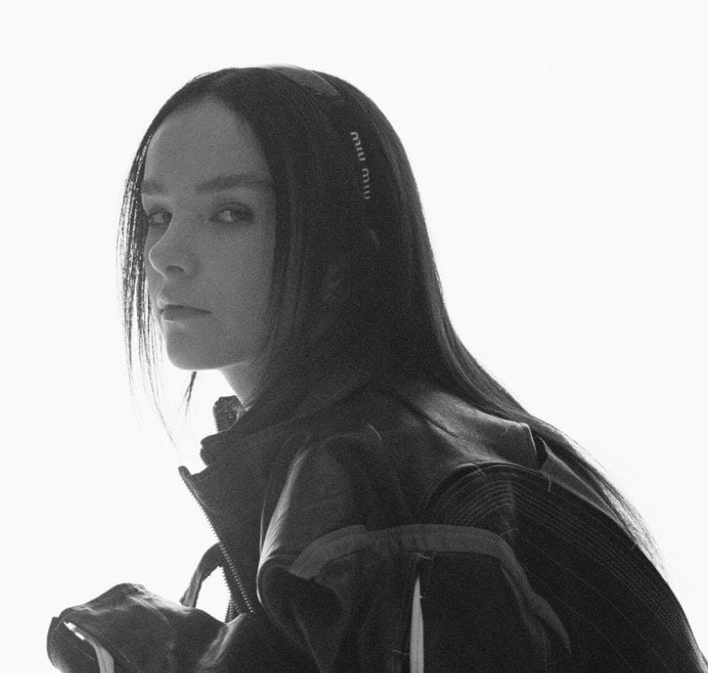 Ela Minus shares 'QQQQ (Remixes)' EP and dates for North American tour