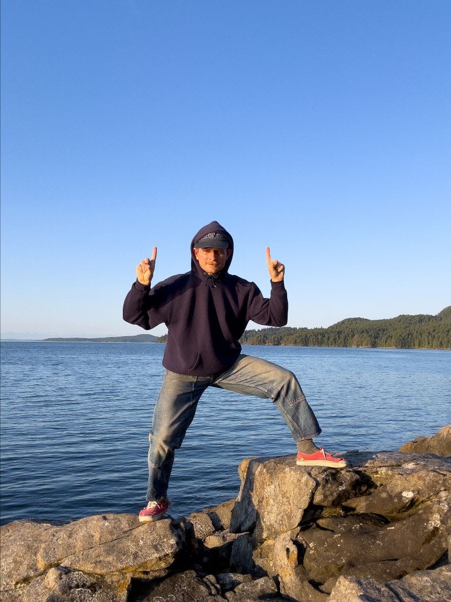 Mac DeMarco shares "Phantom" ahead of 'Guitar' release