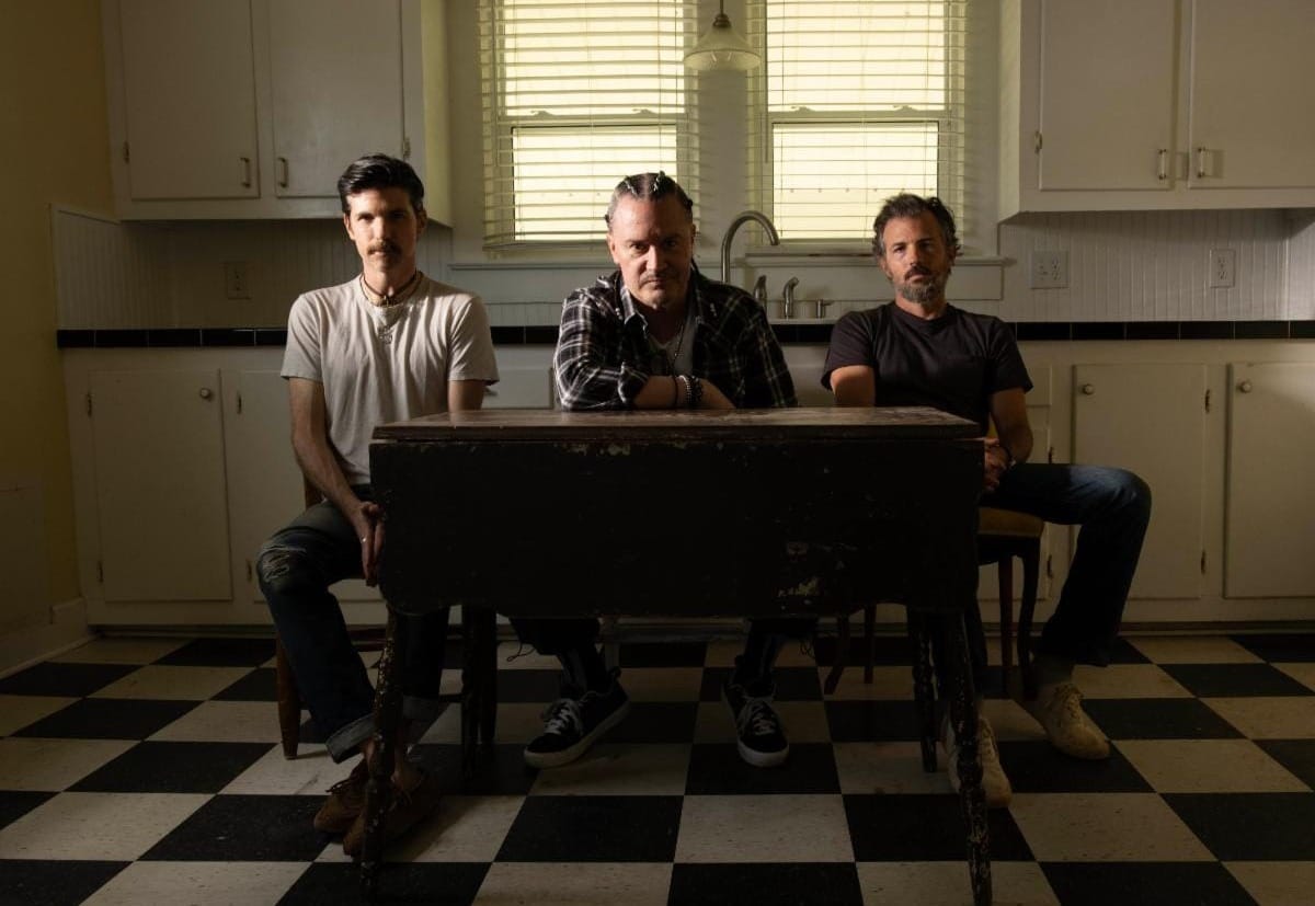 Mike Patton & Avett Brothers announce album 'AVTT/PTTN', share new single "Eternal Love"