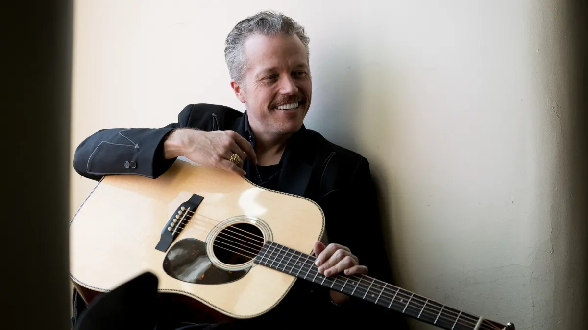 Jason Isbell and the 400 Unit announce 2026 tour dates