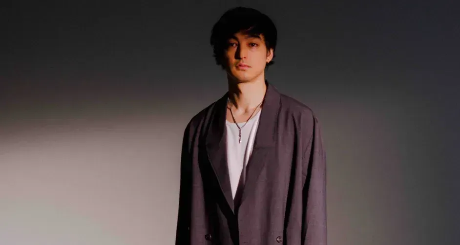 Joji comes back from hiatus with new single "PIXELATED KISSES"