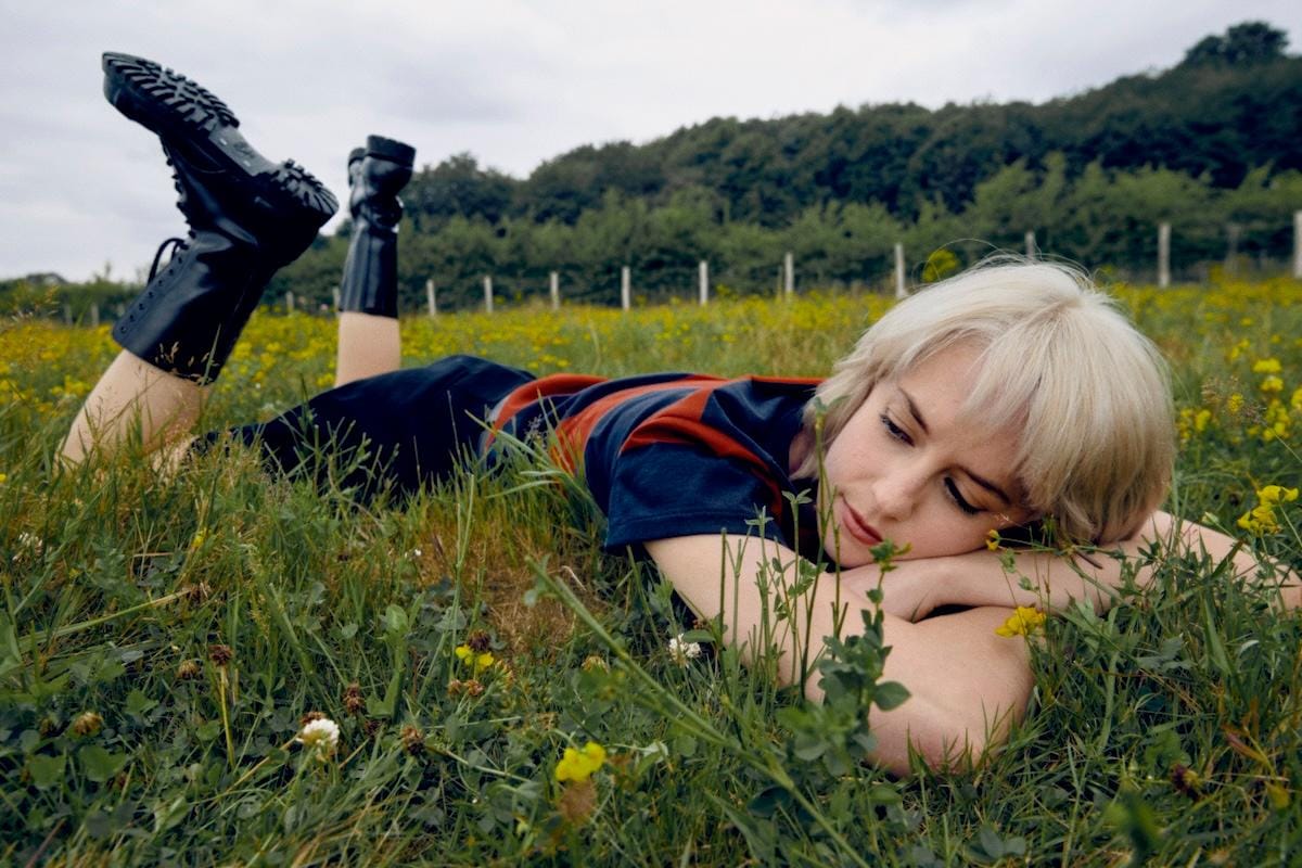 Avalon Emerson & the Charm drop new single "Eden"