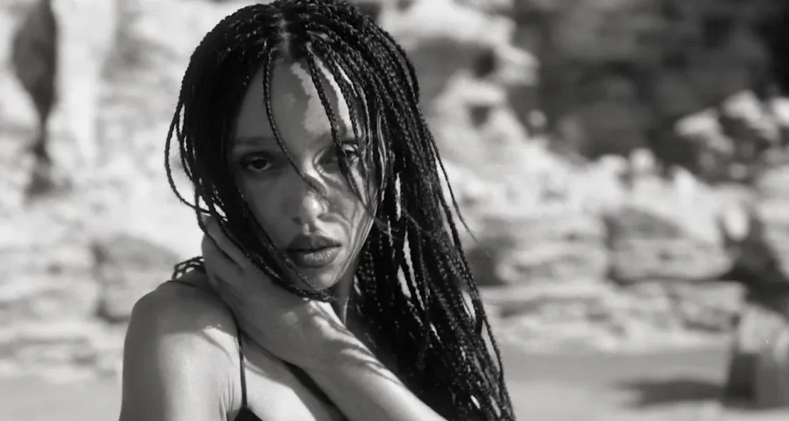 FKA twigs releases "HARD" music video
