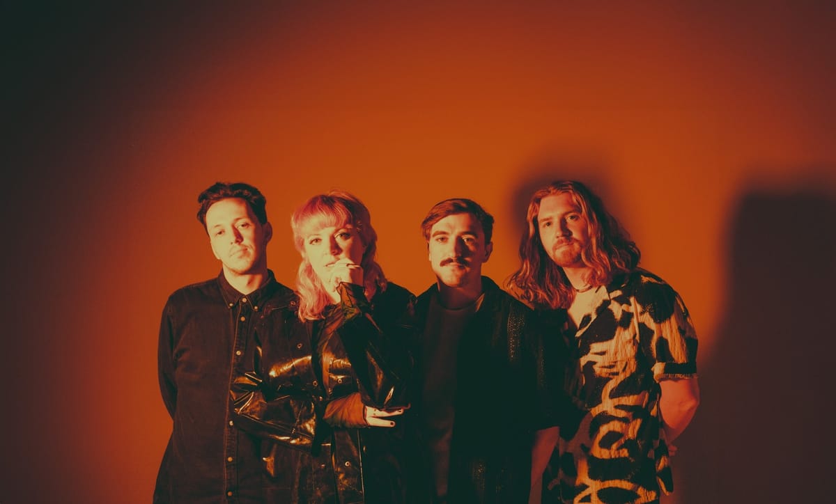 Sprints cover Le Tigre's "Deceptacon"