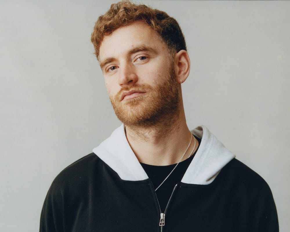 Tom Misch announces new album 'Full Circle', shares new song "Sisters With Me"