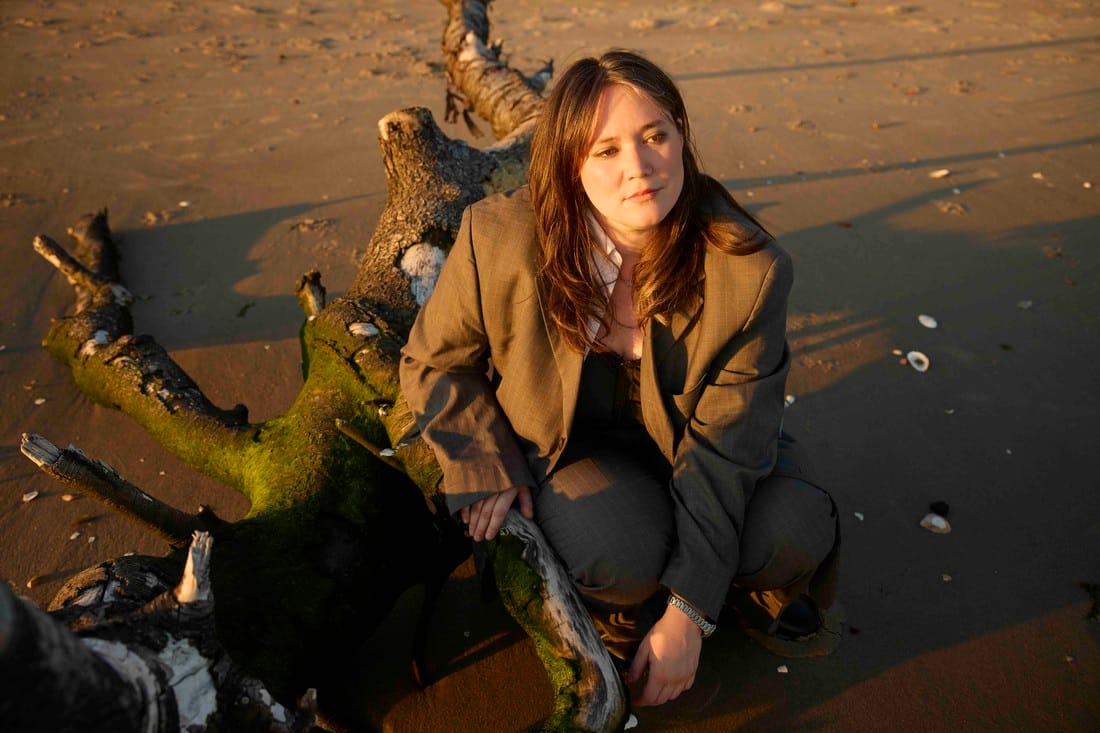 Wendy Eisenberg announces self-titled album, shares "Meaning Business"