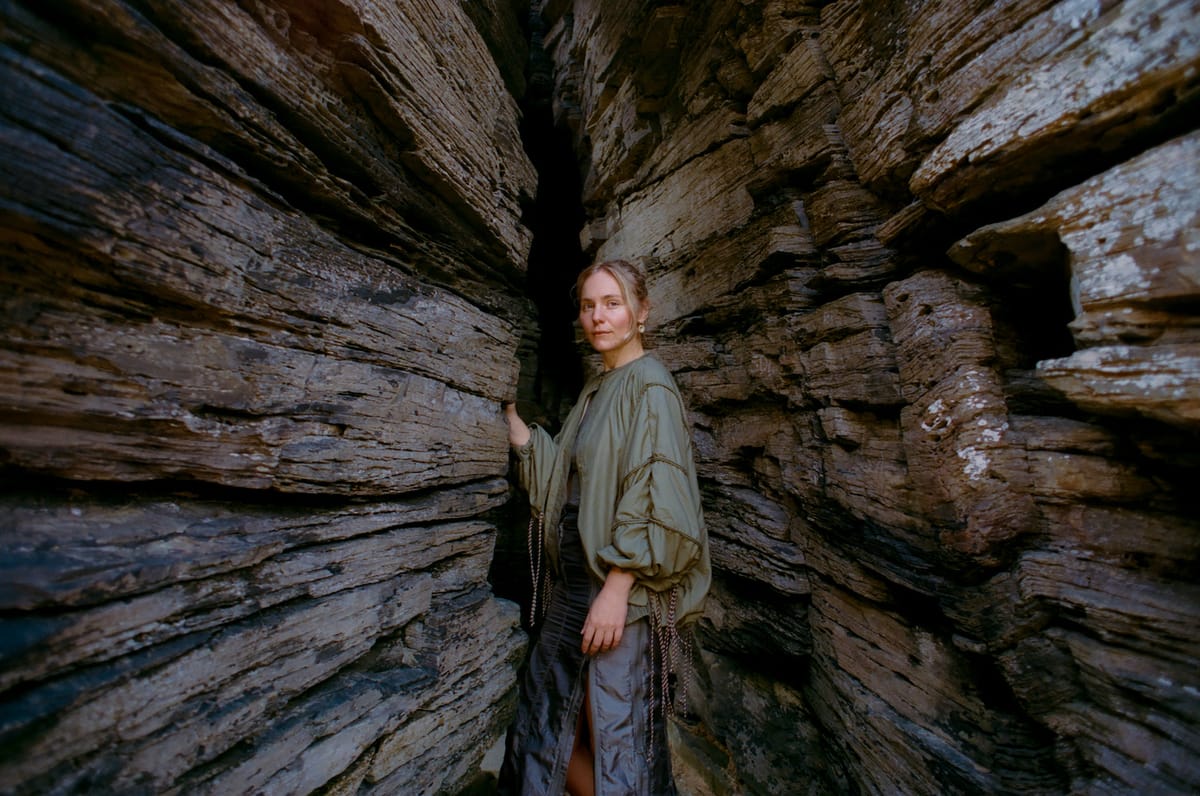 Laura Misch announces second album ‘Lithic’ with new single “Echoes”