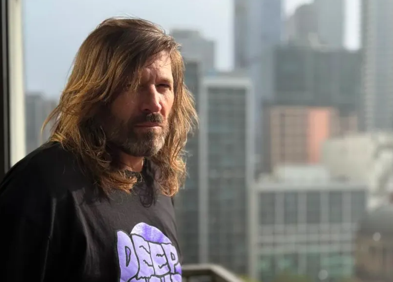 Evan Dando of The Lemonheads hospitalized for mental health concerns following allegations of explicit messages sent to fan