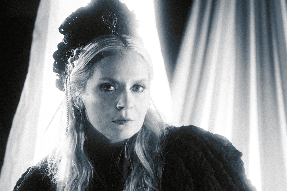 Eivør returns with new single "Healer" and announces huge tour