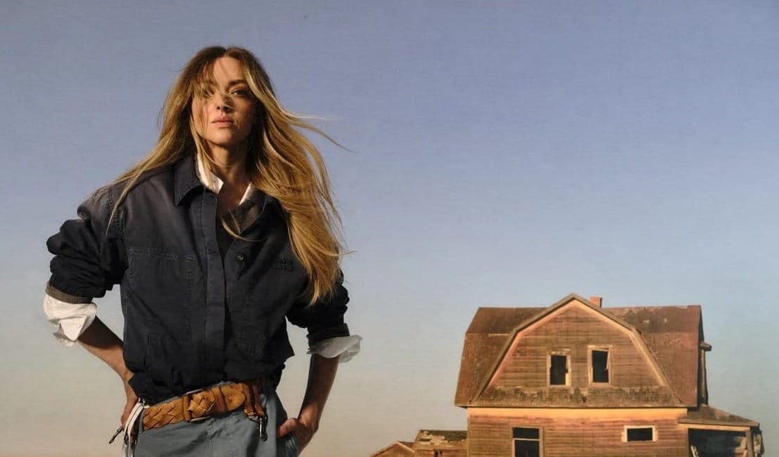Actress Amanda Seyfried learned how to perform every song on Joni Mitchell's 'Blue' for abandoned film