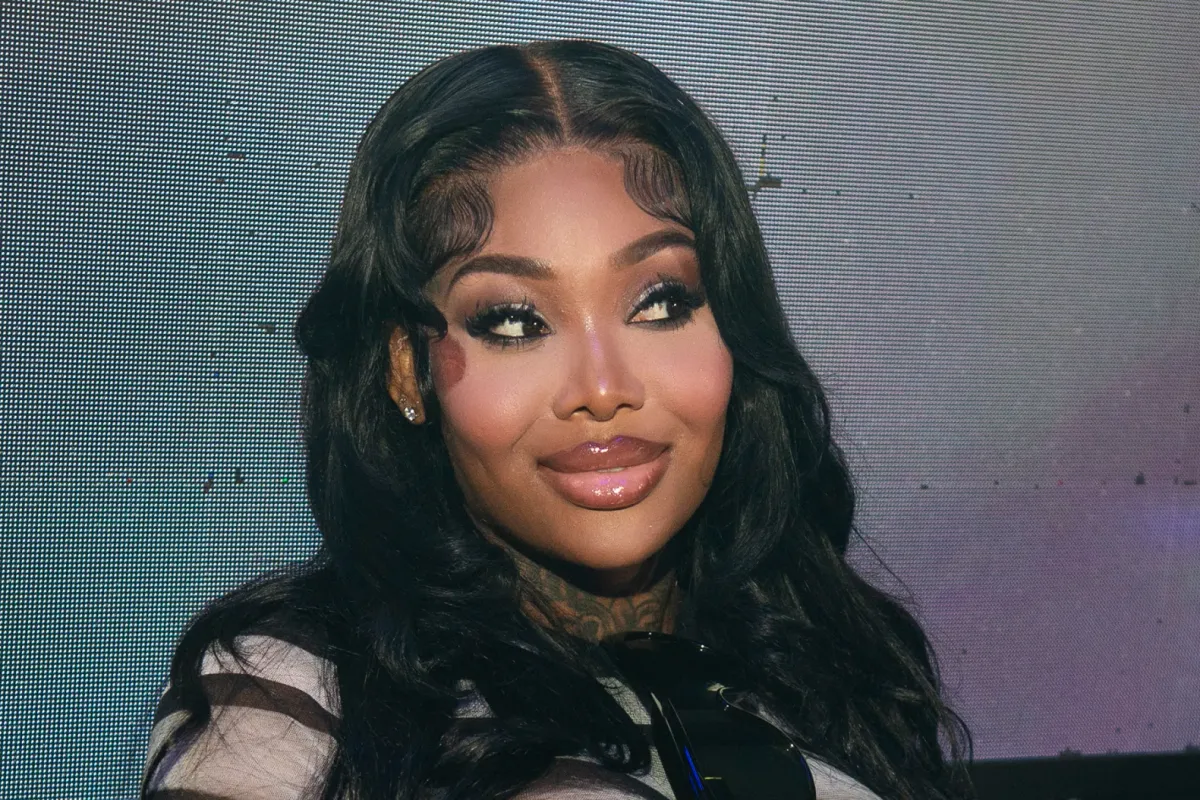 Summer Walker sues LVRN for alleged fraud as Interscope seeks more than $50 million from her
