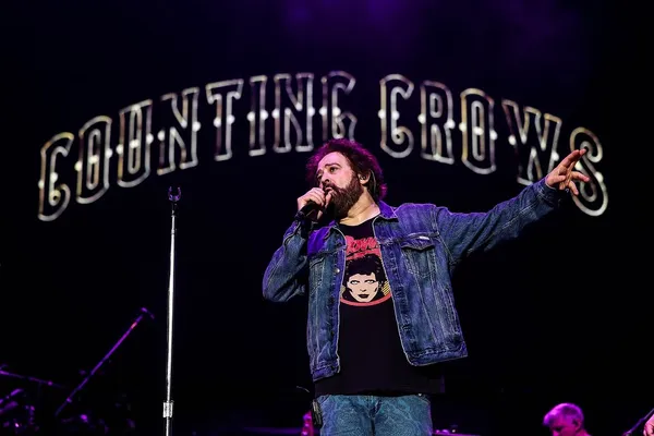 The Counting Crows set world tour dates with the Gaslight Anthem