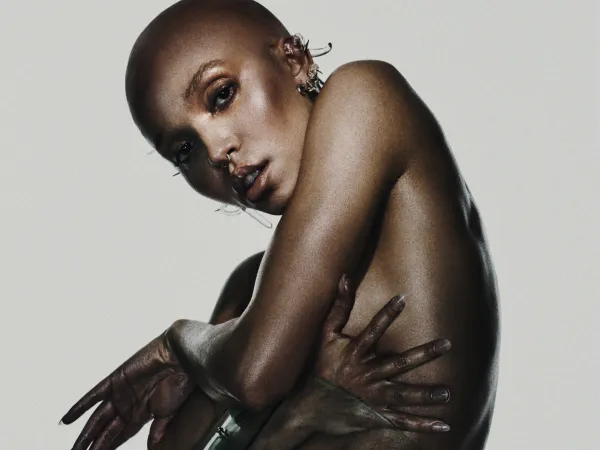 FKA twigs cancels some North American tour dates due to visa issues