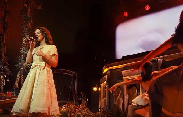 Lana Del Rey reveals she kissed Morgan Wallen and debuts three new songs in country set at Stagecoach
