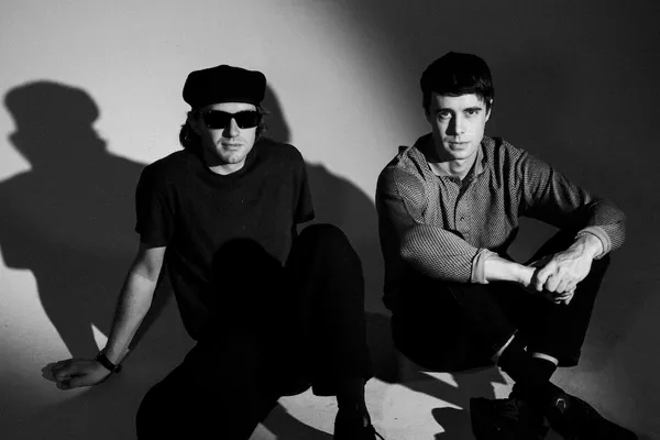 Safe Mind announces debut album 'Cutting The Stone', share new track "Standing on Air"