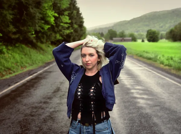 Casey Dienel (FKA White HInterland) announces new album 'My Heart is an Outlaw'