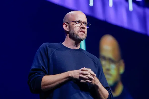 Daniel Ek to step down as Spotify CEO