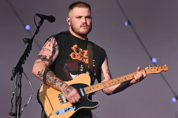 The White House responds to Zach Bryan's anti-ICE lyrics