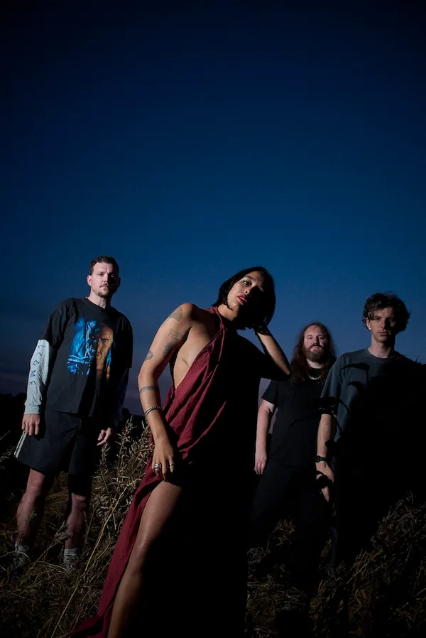 Mandy, Indiana announce new album 'URGH', share "Magazine"