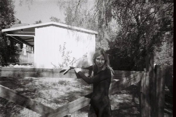 Cate Kennan signs to kranky, announces new album 'Shadows'