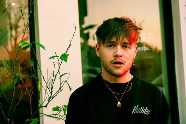 Ciarán (fka Bearface) releases new single "K-Bar"