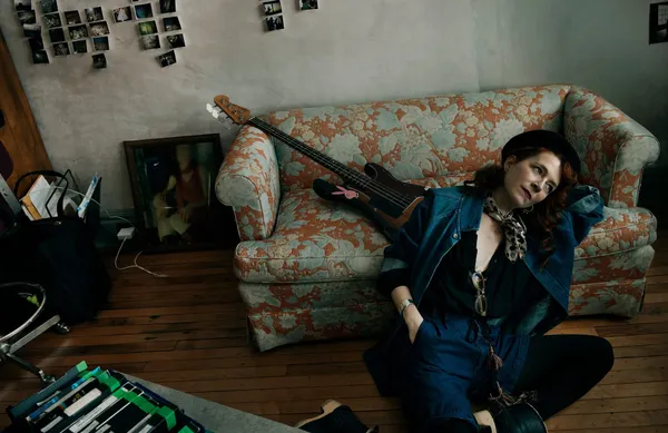 INTERVIEW: Melissa Auf der Maur