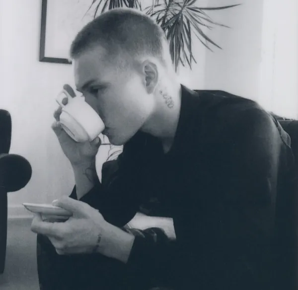 Nettspend shares new single "sober"